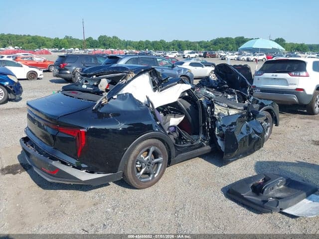 2026 KIA K4 LXS 4