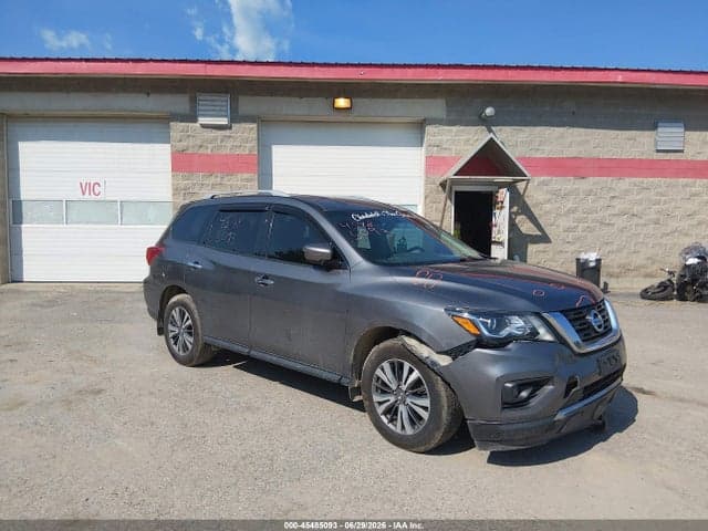 2018 NISSAN PATHFINDER SV 1
