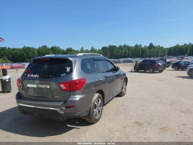 2018 NISSAN PATHFINDER SV 4