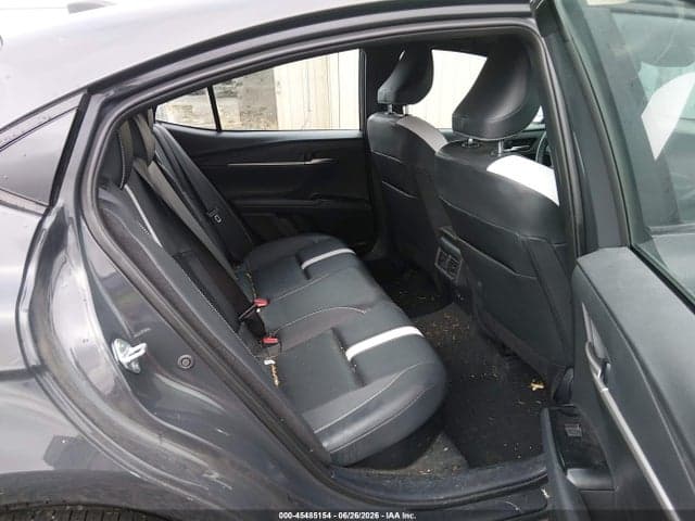 2025 TOYOTA CAMRY SE 8