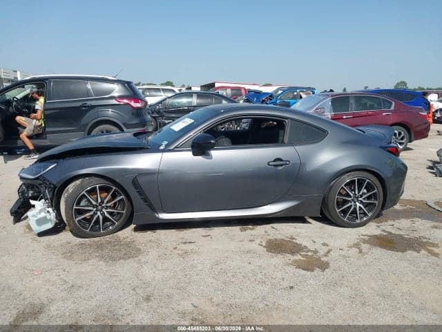 2023 TOYOTA GR86 14