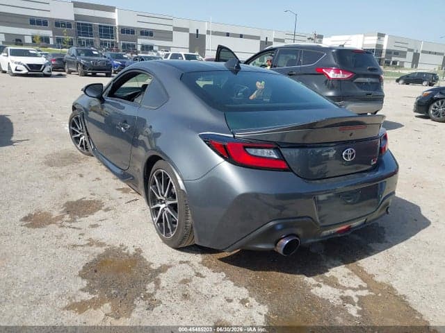 2023 TOYOTA GR86 3