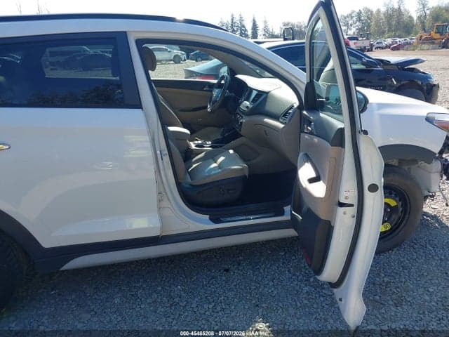 2017 HYUNDAI TUCSON LIMITED 5