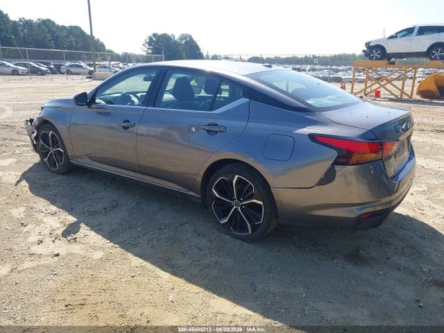 2023 NISSAN ALTIMA SR FWD 3
