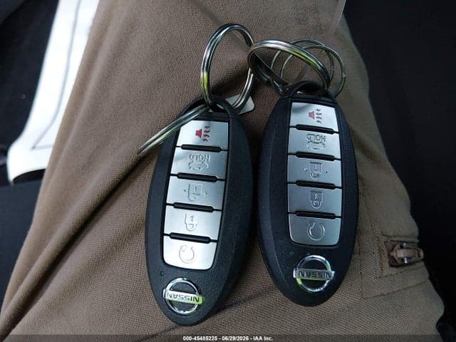 2023 NISSAN SENTRA SR XTRONIC CVT 11