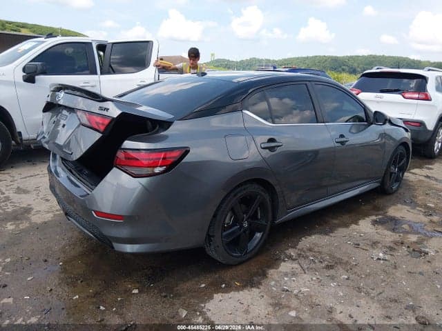 2023 NISSAN SENTRA SR XTRONIC CVT 4