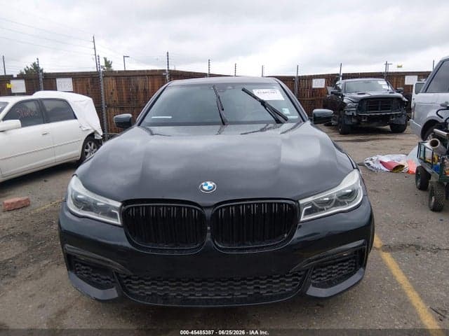 2017 BMW 750I 12