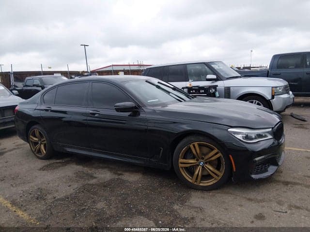 2017 BMW 750I 13