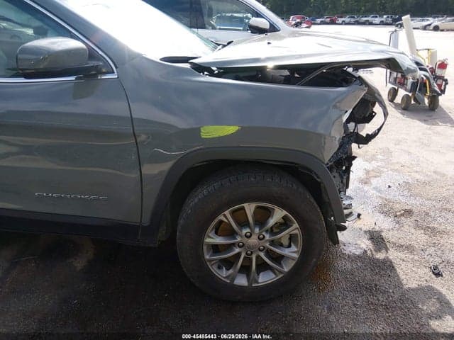 2020 JEEP CHEROKEE LATITUDE PLUS 4X4 18