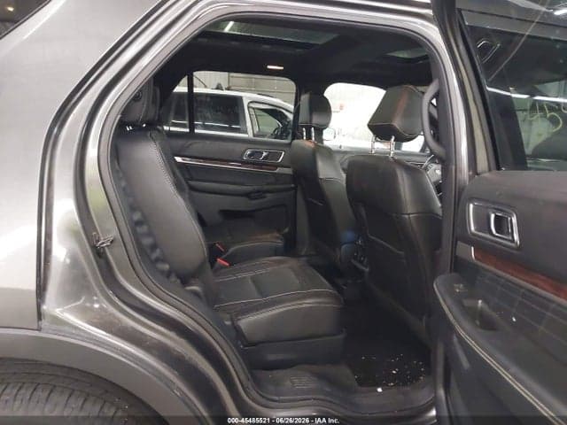 2017 FORD EXPLORER PLATINUM 8