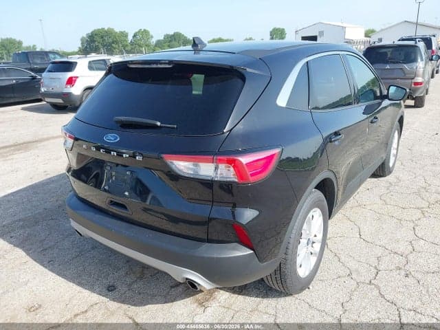 2020 FORD ESCAPE SE 4