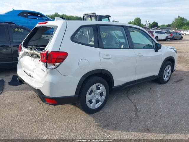 2022 SUBARU FORESTER 4