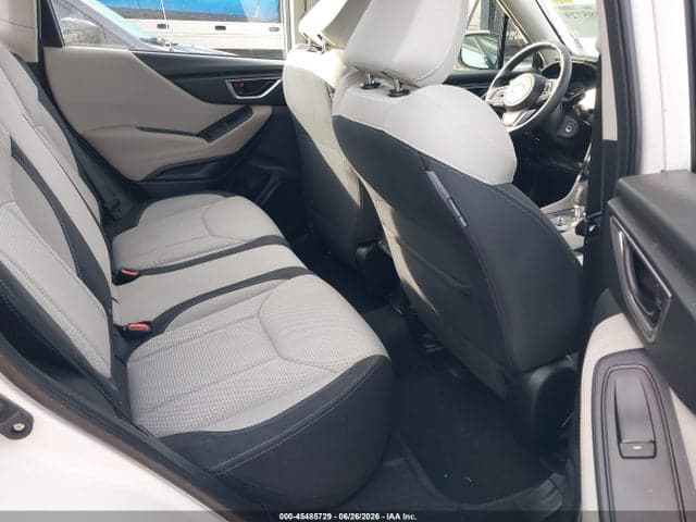 2022 SUBARU FORESTER 8