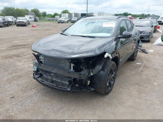 2026 CHEVROLET TRAX FWD LT 2