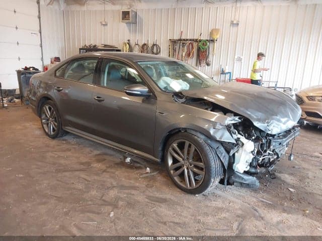 2018 VOLKSWAGEN PASSAT 2.0T R-LINE/2.0T S