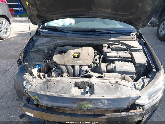2018 HYUNDAI ELANTRA SEL 10