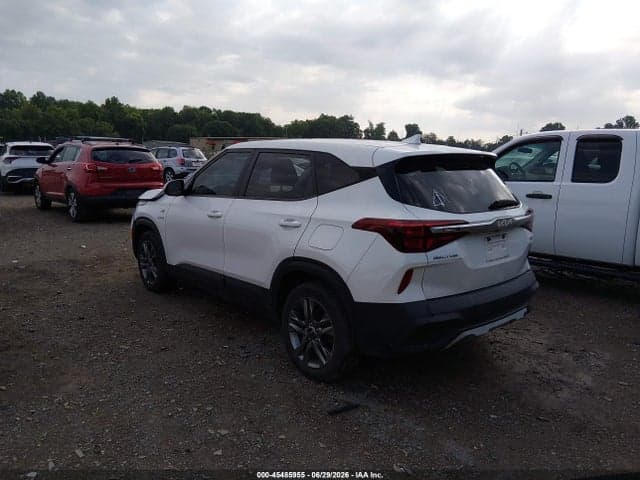 2022 KIA SELTOS LX 3