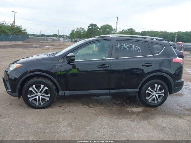 2017 TOYOTA RAV4 LE 14