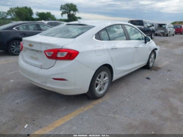 2017 CHEVROLET CRUZE LT AUTO 4