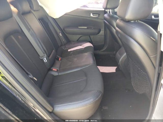 2019 KIA OPTIMA S 8