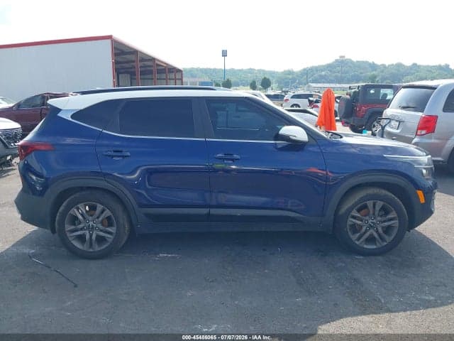2022 KIA SELTOS S 14