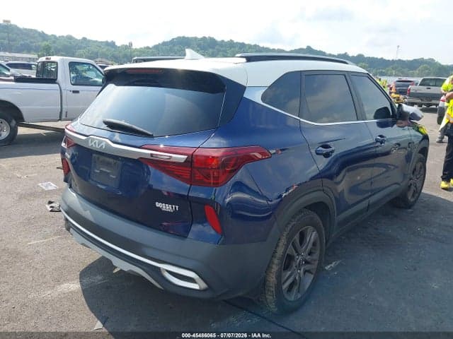 2022 KIA SELTOS S 4