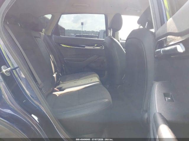 2022 KIA SELTOS S 8