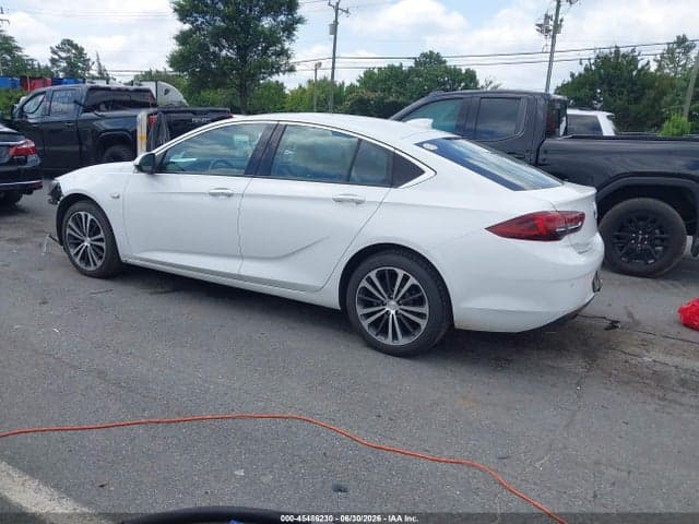 2018 BUICK REGAL SPORTBACK ESSENCE 3