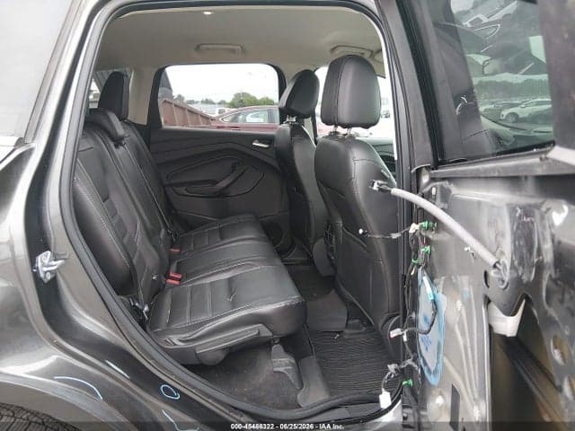 2017 FORD ESCAPE TITANIUM 8