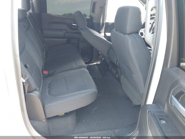 2019 CHEVROLET SILVERADO 1500 LT 8