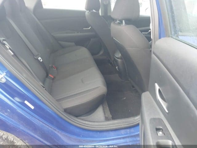 2025 HYUNDAI ELANTRA SE 8