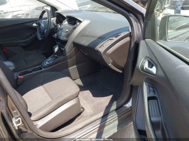 2018 FORD FOCUS SE 5