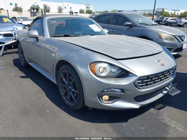 2017 FIAT 124 SPIDER LUSSO