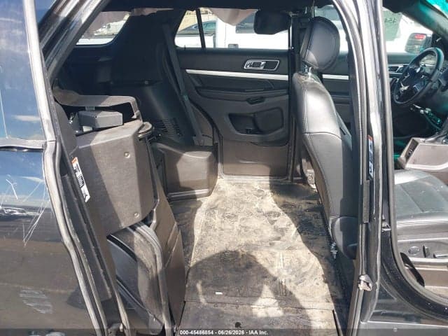 2017 FORD EXPLORER XLT 8