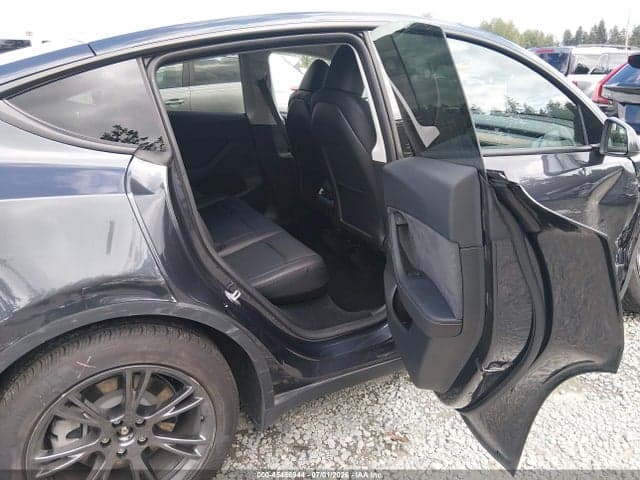 2025 TESLA MODEL Y LONG RANGE DUAL MOTOR REAR-WHEEL DRIVE 8