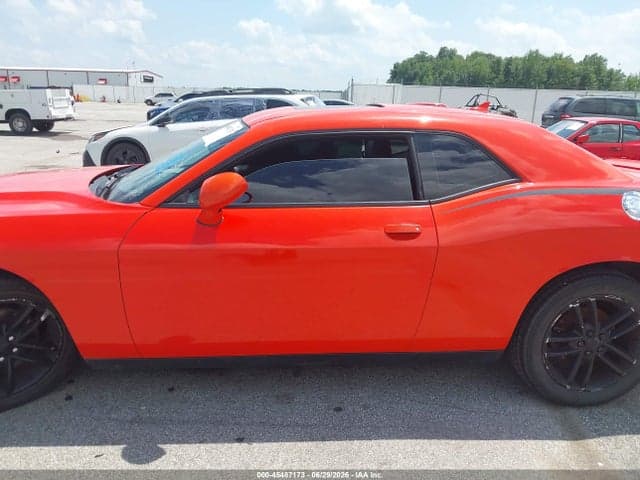 2018 DODGE CHALLENGER GT AWD 14