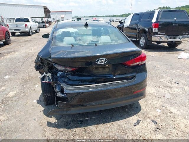 2017 HYUNDAI ELANTRA SE 16