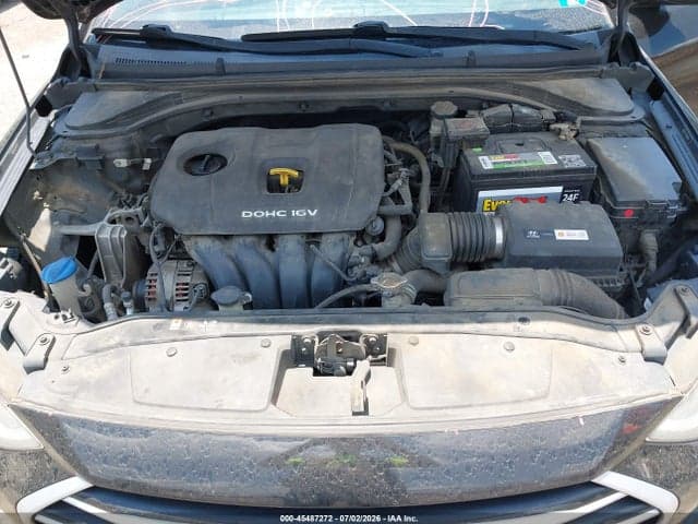 2017 HYUNDAI ELANTRA SE 10