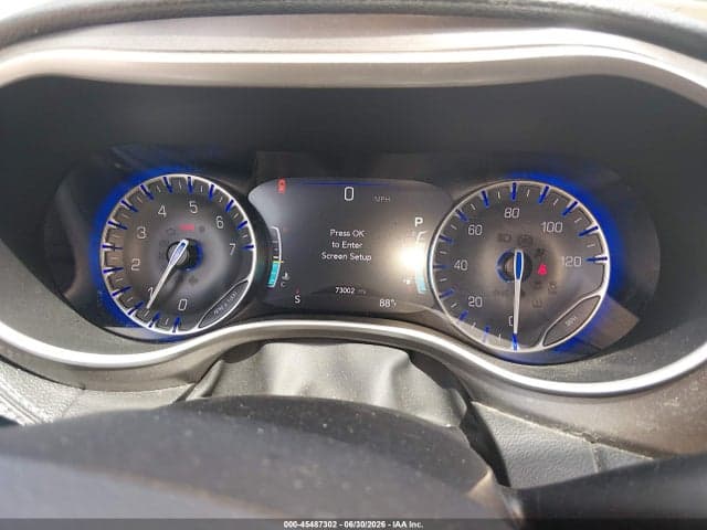 2023 CHRYSLER PACIFICA TOURING L 7