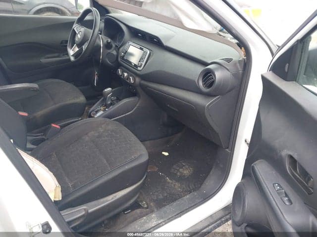 2022 NISSAN KICKS S XTRONIC CVT 5