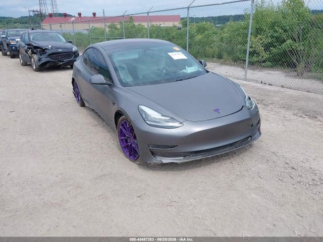 2018 TESLA MODEL 3 LONG RANGE/PERFORMANCE 1