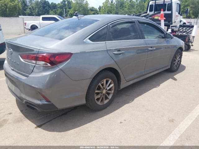 2019 HYUNDAI SONATA SE 4