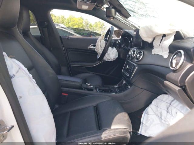 2019 MERCEDES-BENZ CLA 250 5