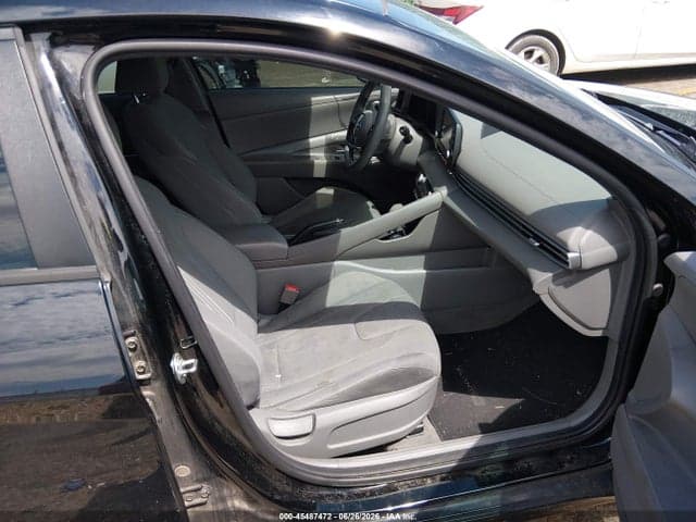 2021 HYUNDAI ELANTRA SEL 5