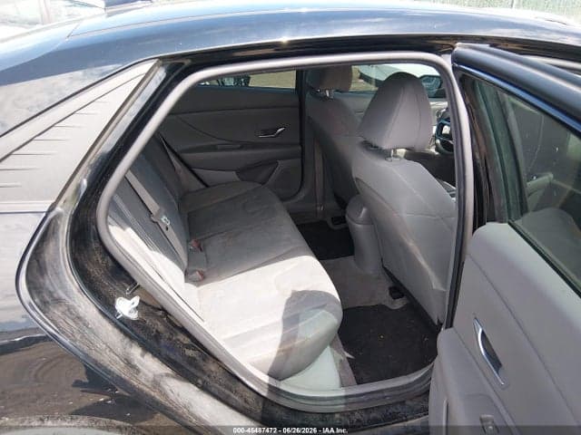 2021 HYUNDAI ELANTRA SEL 8