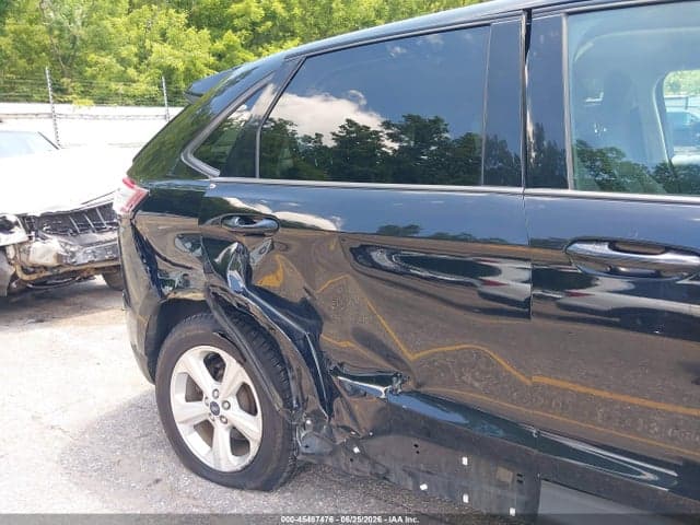 2018 FORD EDGE SE 18