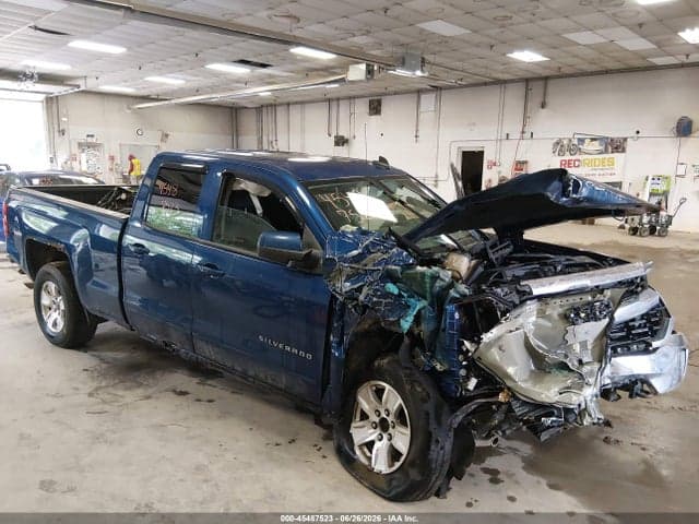 2017 CHEVROLET SILVERADO 1500 LT 6