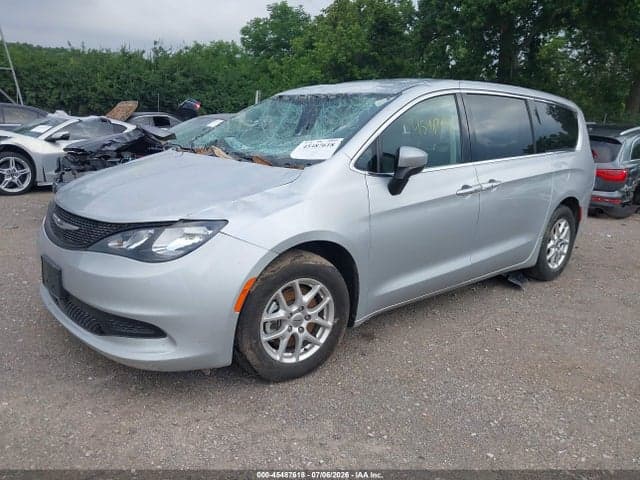 2023 CHRYSLER VOYAGER LX 2