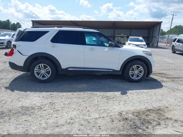 2021 FORD EXPLORER XLT 13