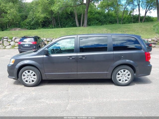 2018 DODGE GRAND CARAVAN SE 14